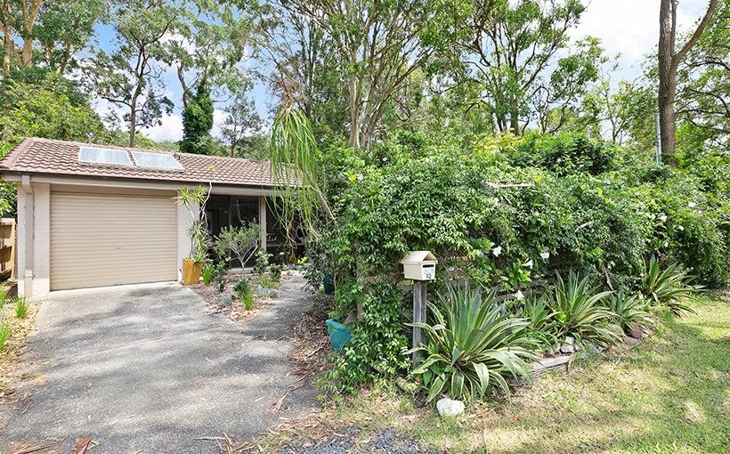 Selling Houses Australia proudly sponsored by Beacon Lighting